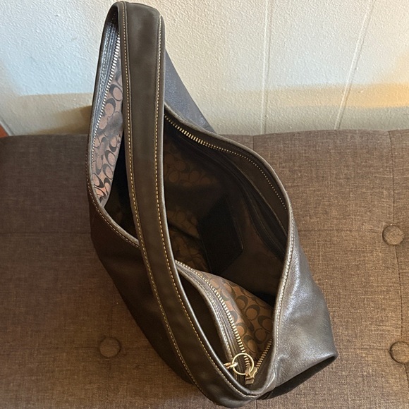 Coach vintage Black Leather Ergo Hobo Bag - Picture 9 of 9